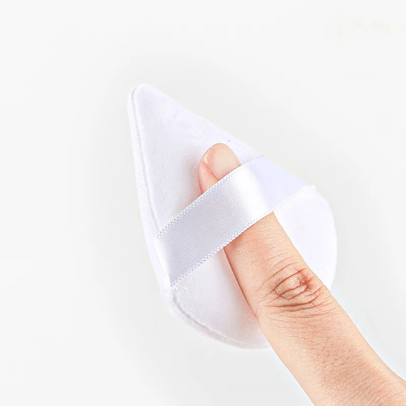 SHIDISHANGPIN Triangle Velvet Powder Puff – Reusable Face Cosmetic Sponge, Mini Cotton Makeup Puff for Foundation, Eyeshadow, and Beauty Tools (1/2/3/6pcs)