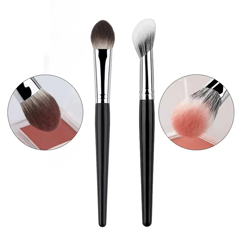 1/2PCS Peach Heart Blusher Brush – kleine flache präzise Bürste für Pulver, Creme & Liquid Blush